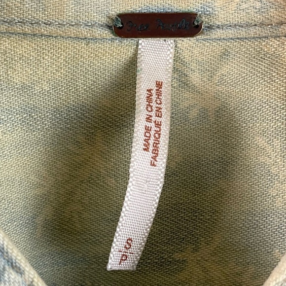 Free People Small Hillside Chambray Denim Bibbed Pintuck Button-up Blouse Cabin - Picture 6 of 10